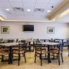 Отель Comfort Inn & Suites Airport, фото 32