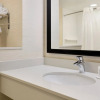 Отель Fairfield Inn & Suites Lancaster East at The Outlets, фото 9