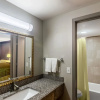 Отель Days Inn Six Flags Mall, фото 10