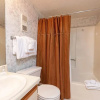 Отель Gulf Shores Surf & Racquet 303a 1 Bedroom Condo by Redawning, фото 13
