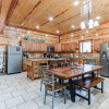 Отель Laurel Point Mountain Escape With Indoor Pool 6 Bedroom Home by Overmoon, фото 9
