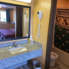 Отель Executive Inn and Suites, фото 8