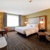 Отель Fairfield Inn & Suites by Marriott Milwaukee North, фото 7