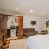 Отель HoneyPot Guesthouse, фото 13