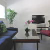 Отель Great 2BR in Lassale street by HolyGuest, фото 14