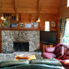 Отель Mt Baker Rim Cabin #53 - A Cozy Cabin With a Open Fire Place and Outdoor hot tub, фото 2