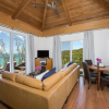 Отель Touch Of Class 3 Bedroom Home, фото 13