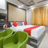 Отель Soms Empire by OYO Rooms, фото 8