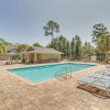 Отель Charming Navarre Townhome: 5 Mi to Beach!, фото 13