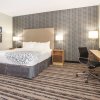 Отель La Quinta Inn & Suites by Wyndham Buffalo Amherst, фото 37