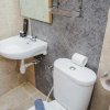 Отель Comfy and Simply 2BR Great Western Resort Apartment, фото 10