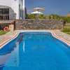 Отель Platanias Beachfront Villa Elsa-90m To Main Square, фото 14