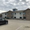 Отель Cobblestone Inn & Suites - Denison - Oak Ridge в Денисоне