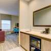 Отель Hampton Inn & Suites Boston/Stoughton, фото 4