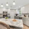 Отель Luxury Home Just 5 min From Main St, фото 12