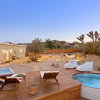 Отель Casa Amarilla- Hot Tub,firepit,bbq &fantastic Yard For Families 4 Bedroom Home by RedAwning, фото 16