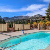 Отель Aspen Creek 311 Walk to Eagle Lodge, Log Burning Fireplace, Great Complex Amenities by RedAwning, фото 21