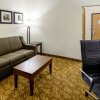 Отель Comfort Suites Kansas City - Liberty, фото 40