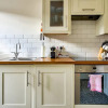 Отель JOIVY Great Location - Lovely Rose St Apt in City Centre, фото 9