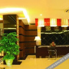 Отель Taihua Business Hotel, фото 1