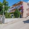 Отель Nice Home in Makarska With Wifi and 2 Bedrooms, фото 1