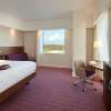 Отель Hampton by Hilton London Gatwick Airport, фото 4