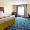 Отель Holiday Inn Express Jourdanton - Pleasanton, an IHG Hotel, фото 6