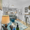Отель Salty Suite 1 Bedroom Townhouse by Redawning, фото 12