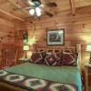 Отель Twilight Ridge, 1 Bedroom, Sleeps 4, Game Room, WiFi, Mountain Views, фото 3