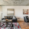 Отель Stunning New 1BR Suite Trendy Queen West, фото 12