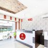 Отель OYO 13314 Grand Almada Inn, фото 10