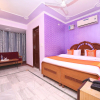 Отель OYO 10384 Hotel Rajesh Palace, фото 2