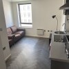 Отель Modern Studio Apt in the Heart of Leeds Centre, фото 2