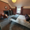 Отель Cosy Cottage in Heart of Llangollen, фото 2