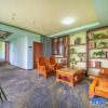 Отель Boutique Holiday Hotel (Beihai Beibuwan Square), фото 2