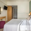 Отель Ionian Plaza Hotel, фото 3