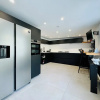 Отель YourHome - AC Luxury House, фото 6