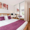 Отель Roomspace Apartments -Swan House, фото 17