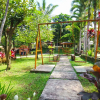 Отель Villa Aquarius Orange Cisarua Puncak, фото 11