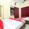 Отель OYO 38404 Arora Classic Guest House, фото 6