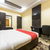 Отель OYO 33503 Hotel Holiday international, фото 3