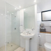 Отель Newcastle Terraces & Apartments - Flagstaff Apartments, фото 8
