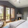 Отель Dillon by Avantstay Private Mountain Home w/ Hot Tub w/ Views & Shuffleboard!, фото 2
