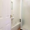 Отель 6 Bedroom Chorlton Townhouse, фото 9