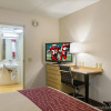 Отель Red Roof Inn Detroit - Farmington Hills, фото 3