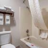 Отель Econo Lodge Portland Airport, фото 20