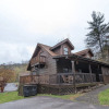 Отель Er81 - Family Making Memories 3 Bedroom Cabin by RedAwning, фото 17