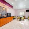 Отель La Quinta Inn And Suites Tulare в Туларе