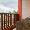 Отель RedDoorz Plus near Pantai Barat, фото 8