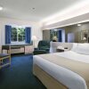 Отель Microtel Inn & Suites by Wyndham Palm Coast I-95, фото 3